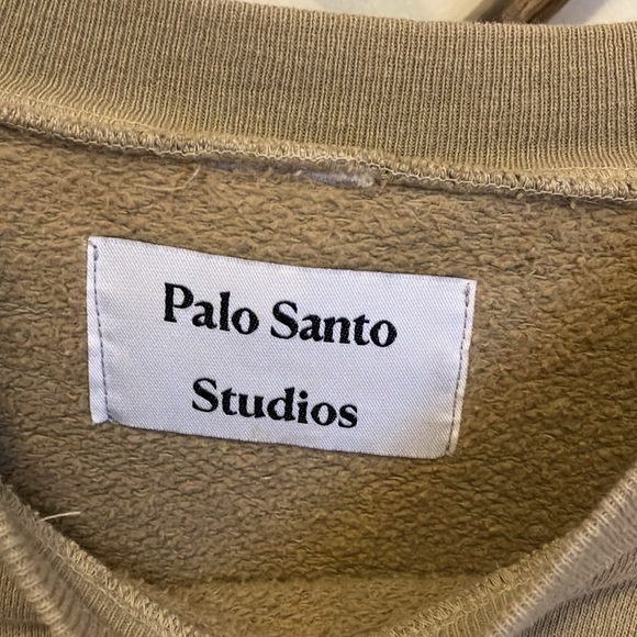 Palo Santo Studios Peace On Earth Sweatshirt - Picture 3 of 4